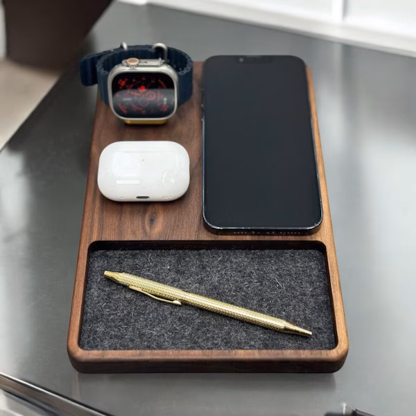 Multi Device Wireless Charging Station