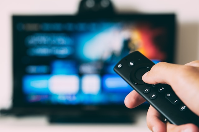 glenn-carstens-peters-EOQhsfFBhRk-streaming qualituy