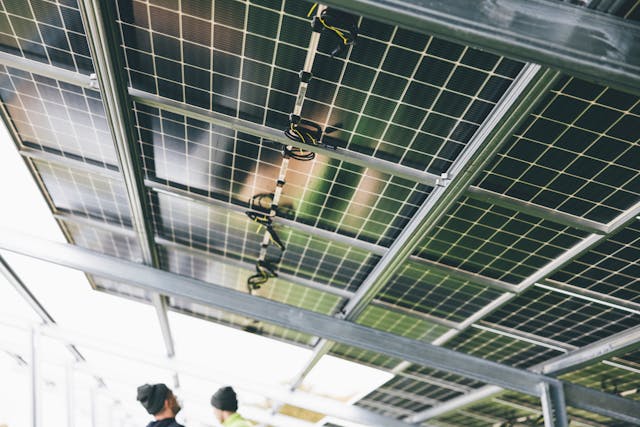 solar panel underside-markusspiske-14384697