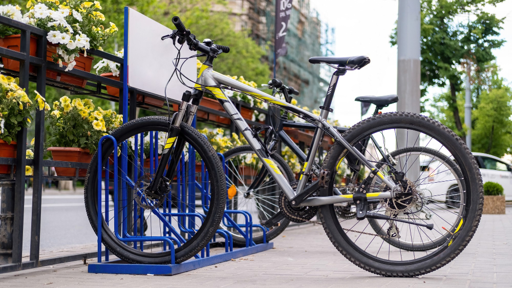 17918 track your rental bike
