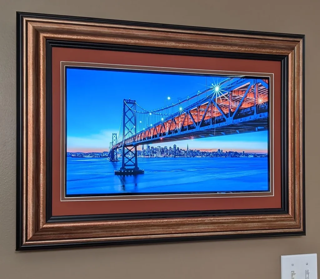 homemade 24 inch digital photo frame.jpg