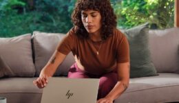 Copilot+ PCs Explained in Plain English: Snapdragon X Elite vs X Plus vs Intel Core Ultra (2025)