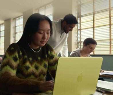 macbook neo in schools full day battery life