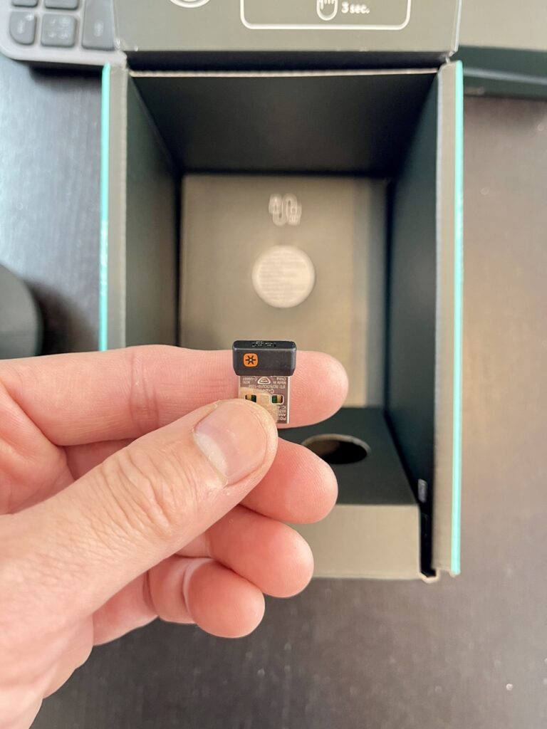 Logitech MX Vertical unified dongle